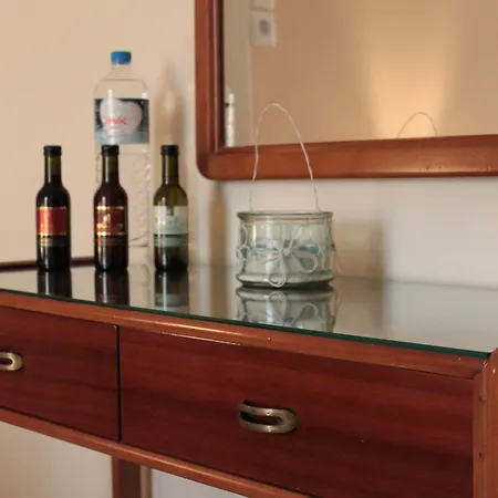 Ballas 아파트 Agia Efimia