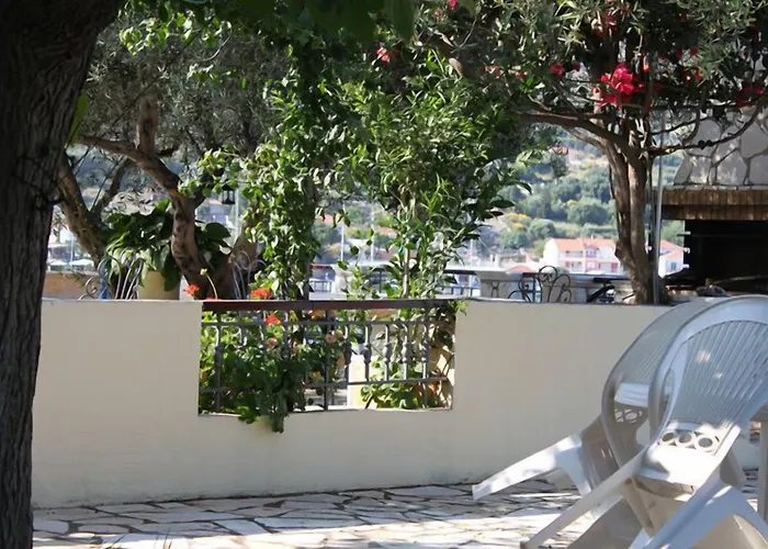 Ballas * Agia Efimia