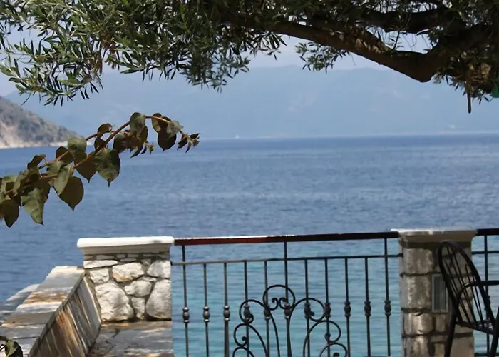 Ballas Agia Efimia