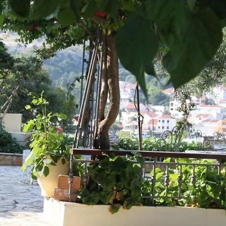 Ballas Appartamento Agia Efimia