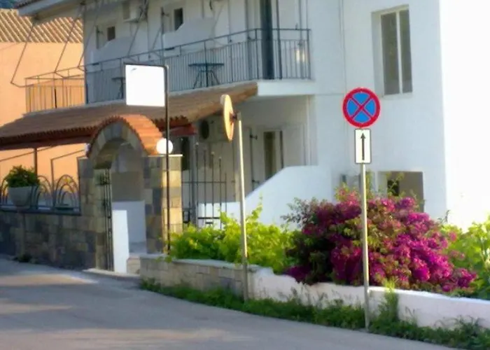 Ballas * Αγία Ευφημία
